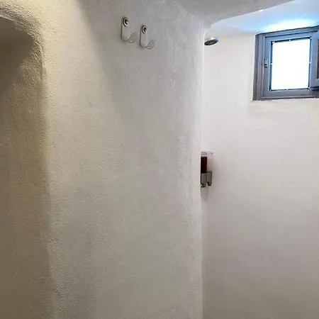 Bougainvillea Friends & Family - Old Town