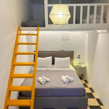 Bougainvillea Friends & Family - Old Town *