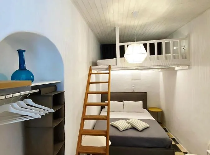 Bougainvillea Friends & Family - Old Town